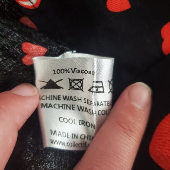 Modcloth X Collectif Womens Gwendolyn Love Apples Tea Dress Size US 16 Black Red - Picture 4 of 8